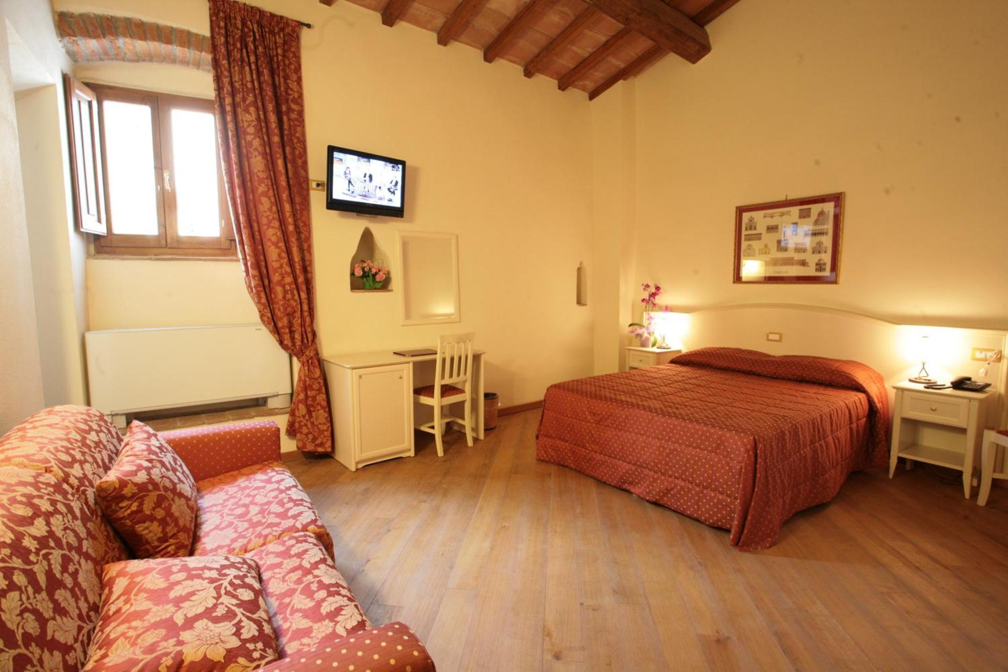 Hotel Villa San Michele Carmignano Exterior photo
