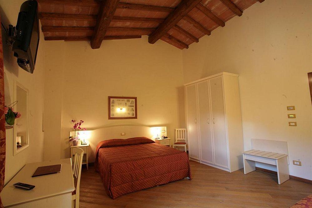 HOTEL VILLA SAN MICHELE CARMIGNANO 3 Italy from US 91 BOOKED