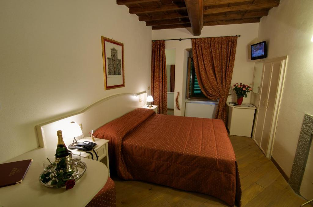 Hotel Villa San Michele Carmignano Room photo